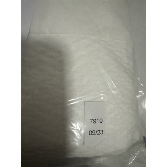 Garnet Hill Matress Cover-White SZ QUEEN NEW Unopened! - Picture 5 of 12